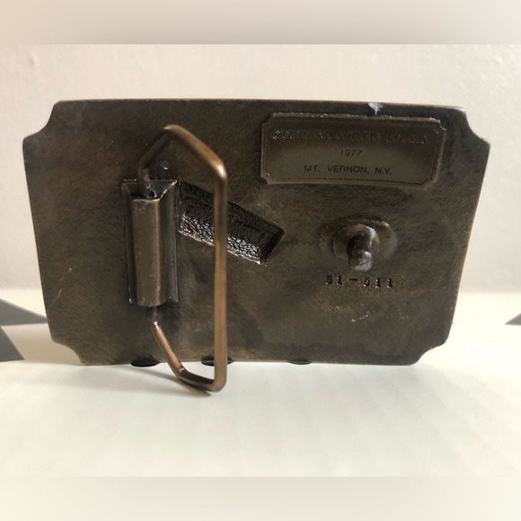 Vintage 1977 Edge Mark Explorer “A Knife You Can Depend On” Belt Buckle - Picture 4 of 7